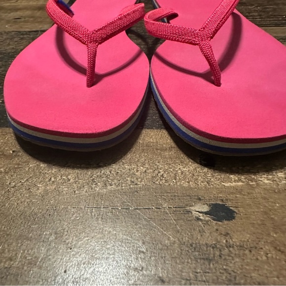 Rothy’s ‘The Flip’ Flamingo - Picture 5 of 6